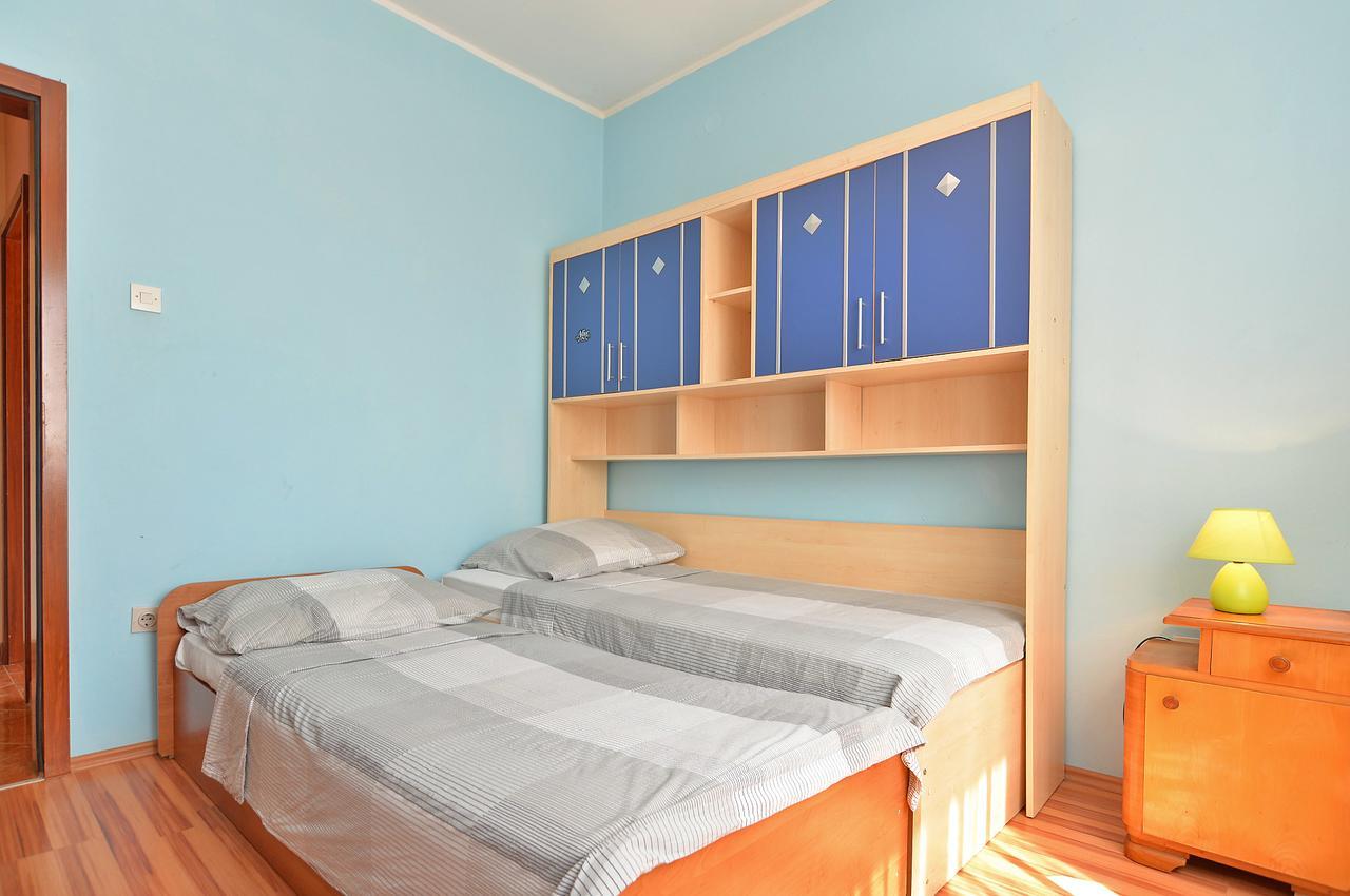 Apartments Gracijano 1724 Liznjan Luaran gambar