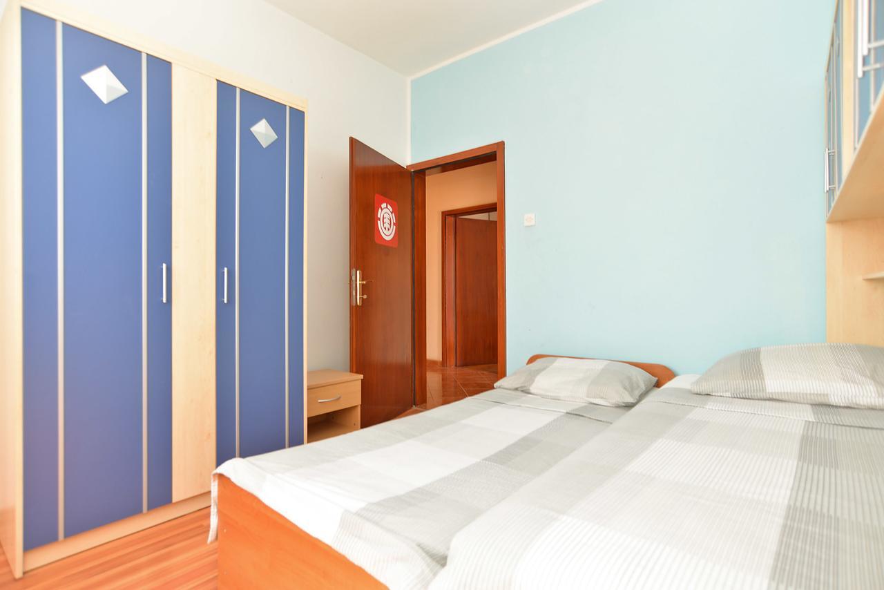 Apartments Gracijano 1724 Liznjan Luaran gambar