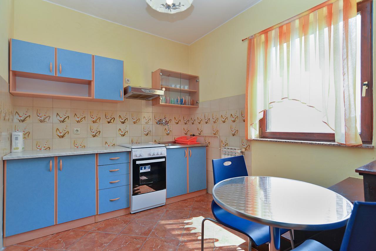 Apartments Gracijano 1724 Liznjan Luaran gambar